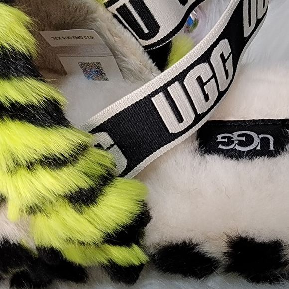 Ugg Fluff Yeah Animalia Sandals brand  New - Picture 4 of 10